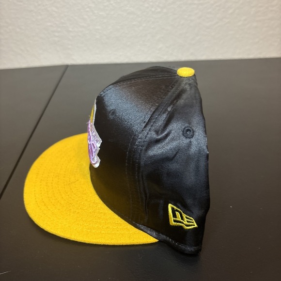 New Era Hardwood Classics Lakers Black and Purple Cap new era snap back - Picture 10 of 16
